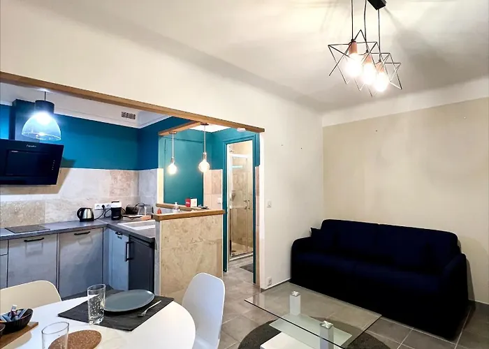 Chaleureux Centre * 萨尔拉拉卡内达